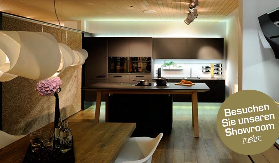 showroom uster